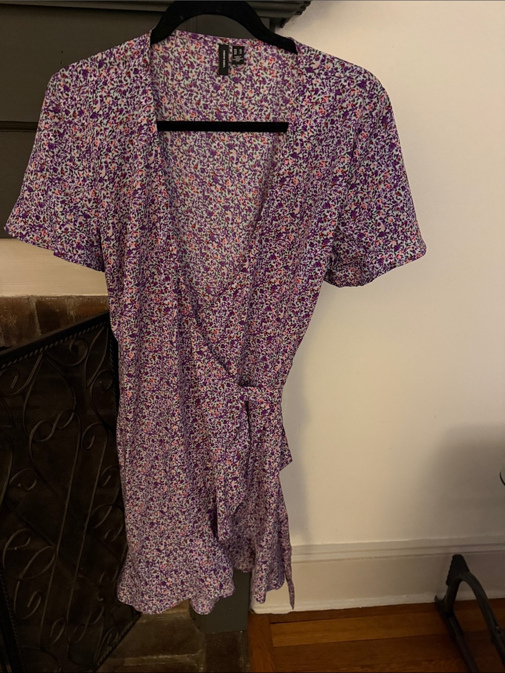 Vero Moda Lavender Purple Floral Wrap Dress size XL